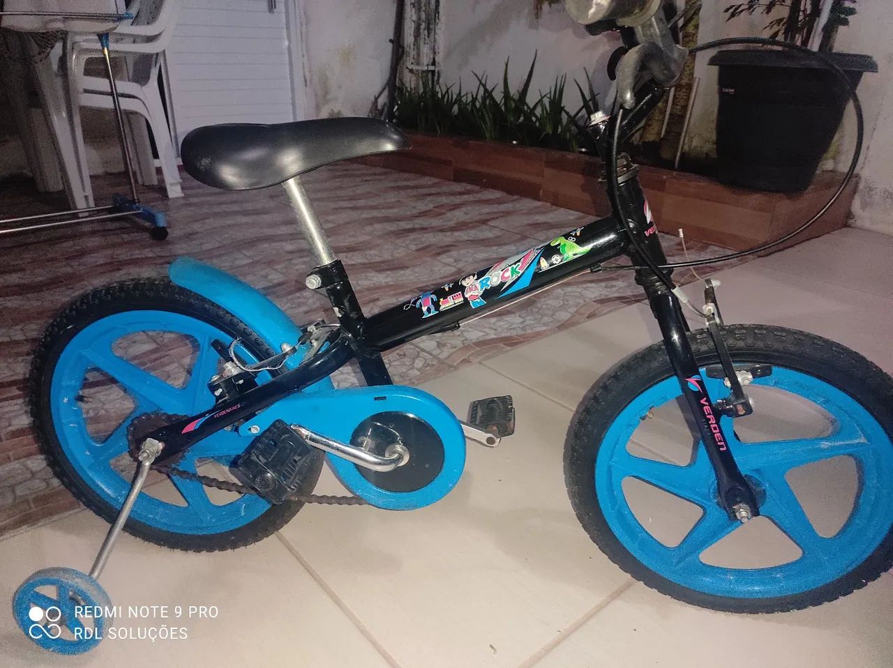 Bicicleta infantil semi-nova - Foto 2