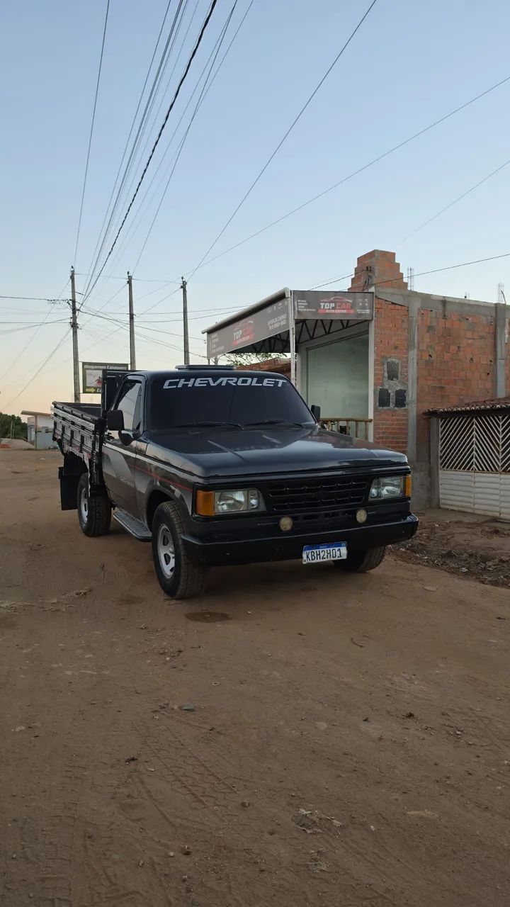 Chevrolet D-20 S / LUXE 3.9/4.0 DIESEL 1992