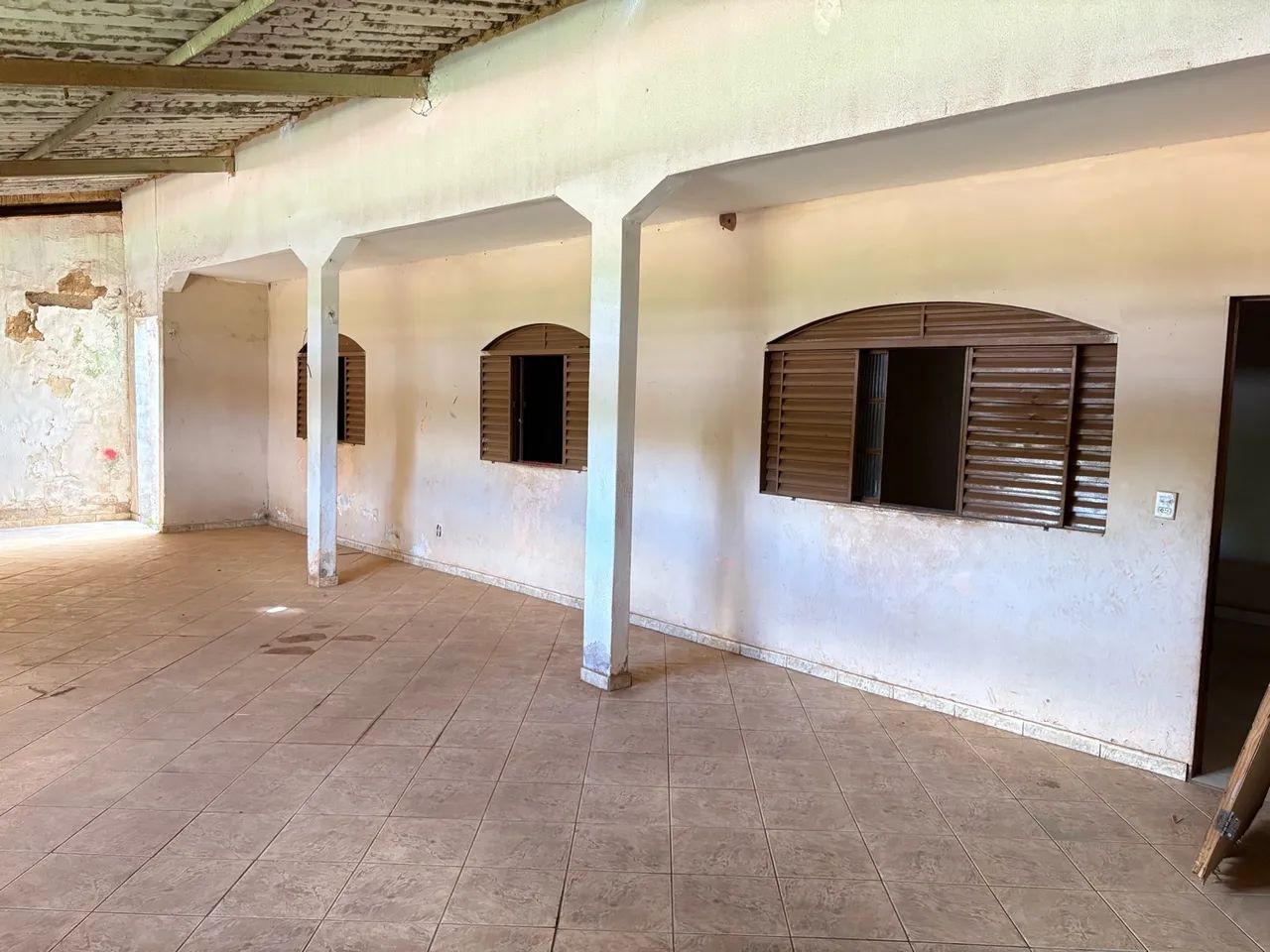 VENDO CASA SETOR SUL DO GAMA!