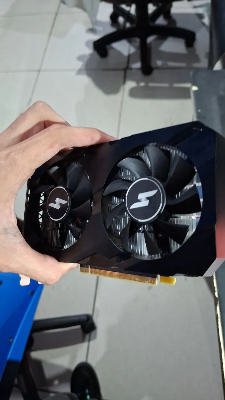 VENDO RX 580 8G COM DEFEITO