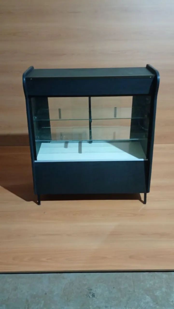 Balcão vitrine Black 