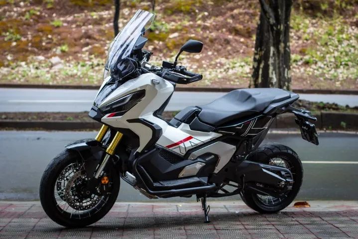 Honda X-ADV  - Foto 2