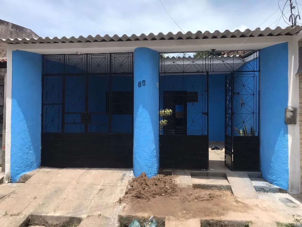 ALUGO CASA NO JACINTINHO