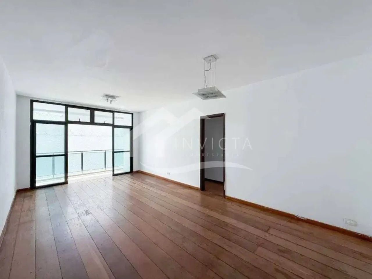 MARAVILHOSO APARTAMENTO COM VARANDA!!! - Foto 3