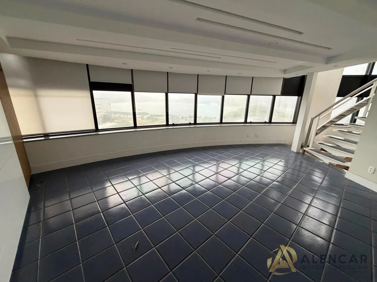 Excelente Andar Comercial para Locação na Enseada do Suá  Vitória/ES - Foto 5