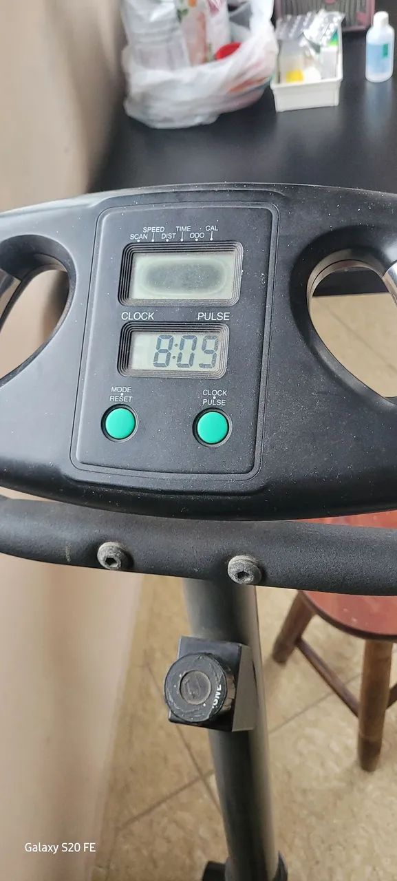 Bicicleta ergometrica magnetron - Foto 4