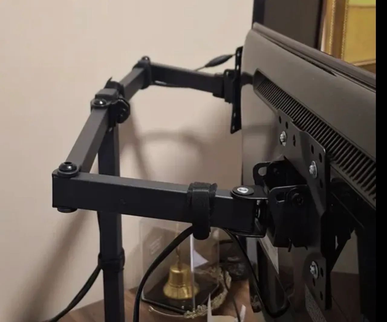 Suporte Monitor De Mesa Vesa Articulado do 17? a 32? polegadas.