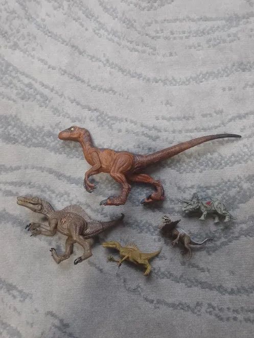 Lote 5 dinossauros jurassic park