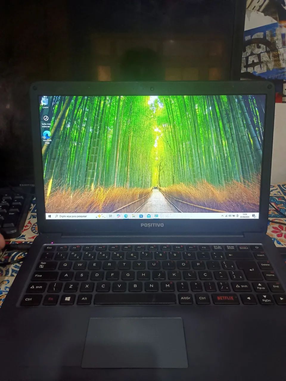 Notebook positivo 
