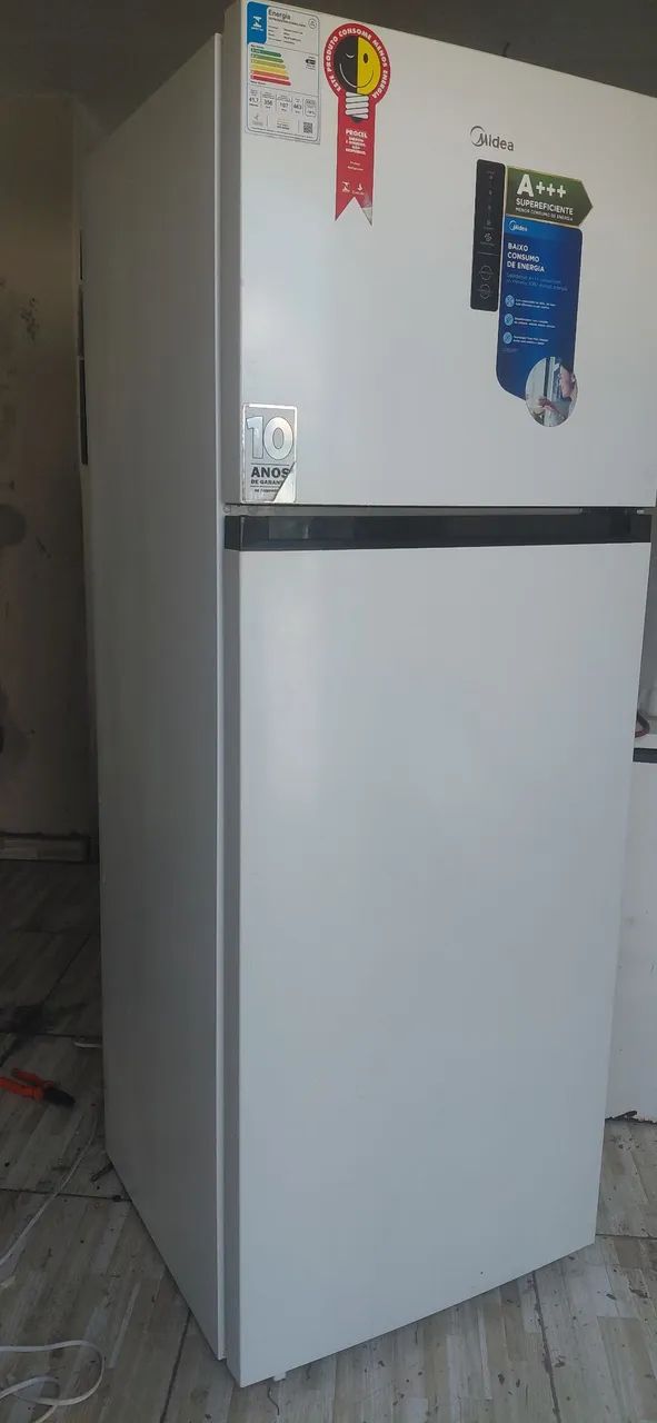 Geladeira Midea estado de nova - Foto 2