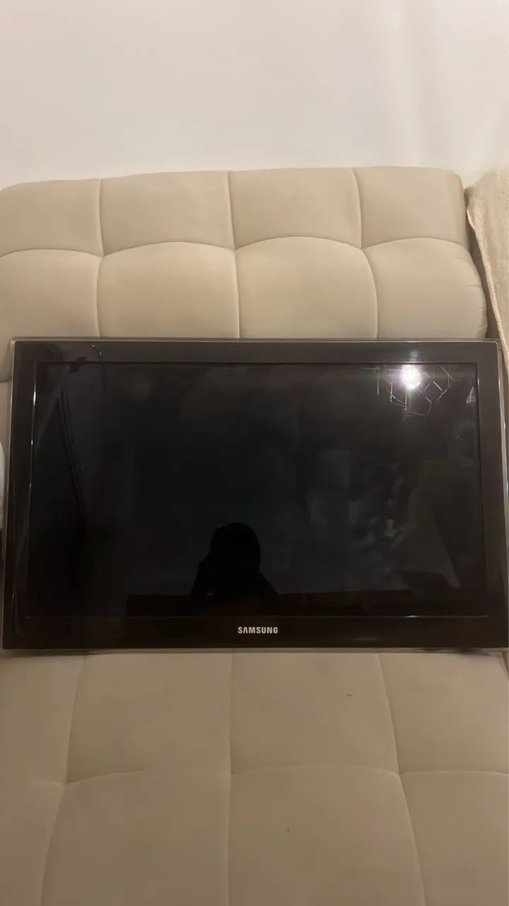 Vendo Tv Samsung 32 Polegadas (Para retirada de peças)  - Foto 2