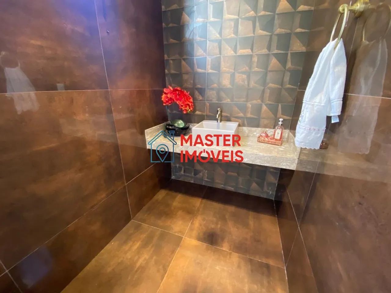 EXCELENTE CASA EM CONDOMÍNIO COM 3 QUARTOS - Foto 4