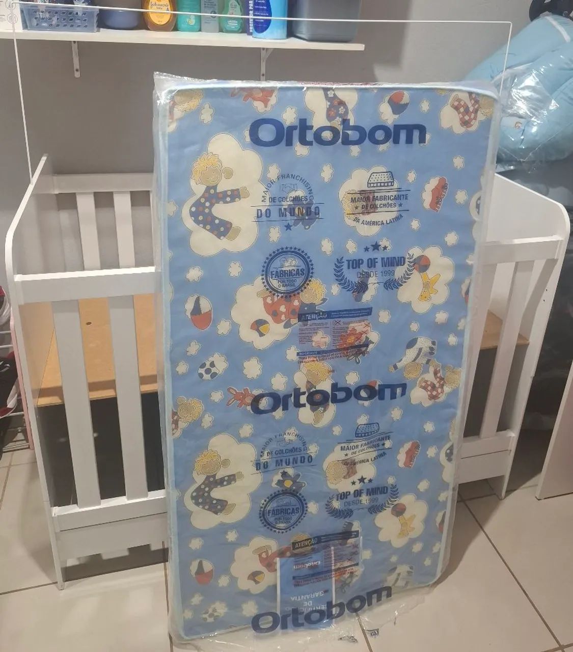 VENDO BERÇO TOTALMENTE NOVO