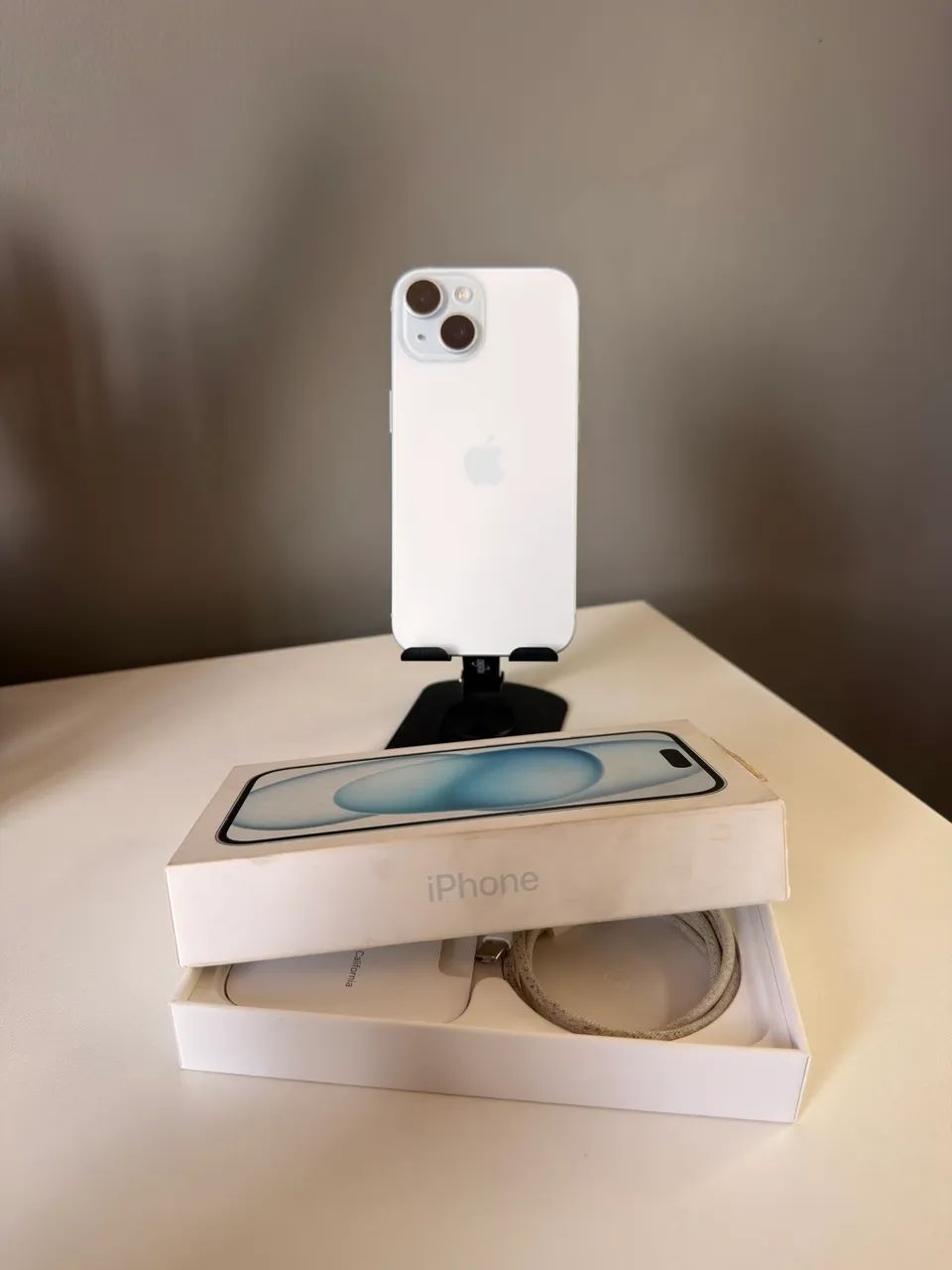 iPhone 15 128GB - 88% de bateria