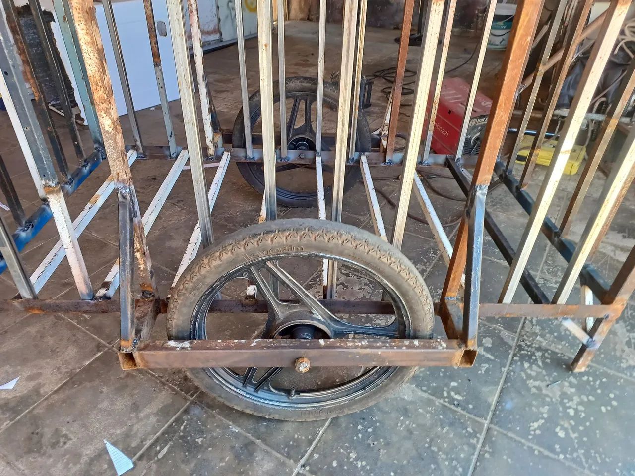 Carrinho de reciclagem 