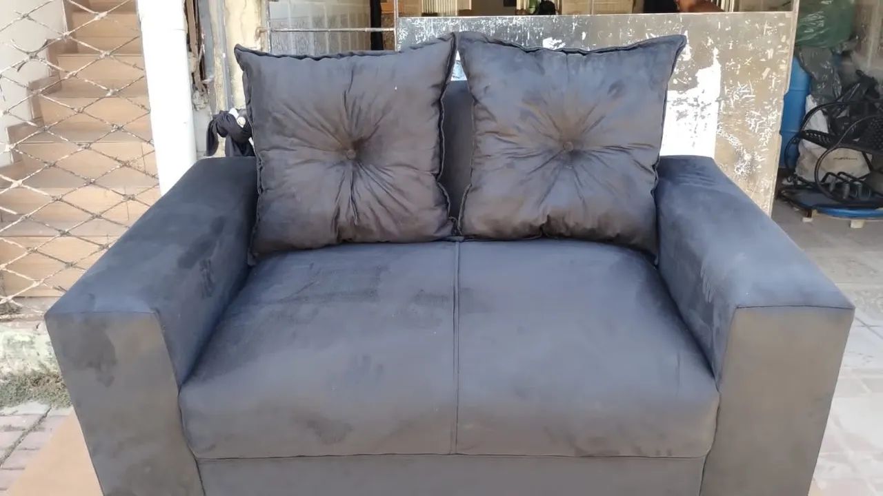 Sofa almofadado 2 lugares de fábrica  - Foto 4