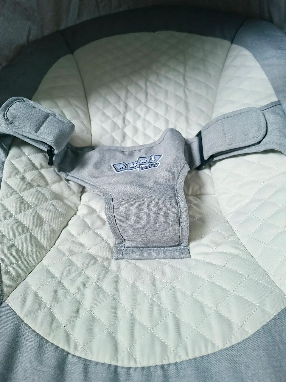 Cadeira de balanço MAXI BABY automática  - Foto 3