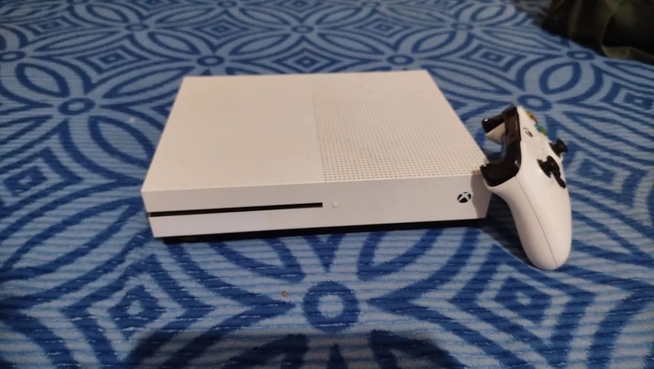 Xbox one c/ fone 1.100 - Foto 2