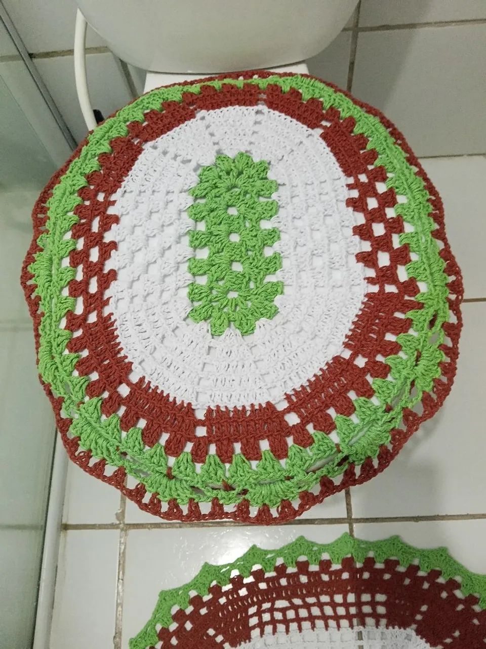 Jogo de banheiro em crochê/kit de banheiro 3 PEÇAS  - Foto 4