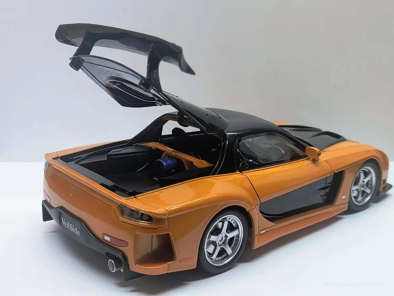 Mazda RX-7 VeilSide - Velozes e Furiosos - Foto 4