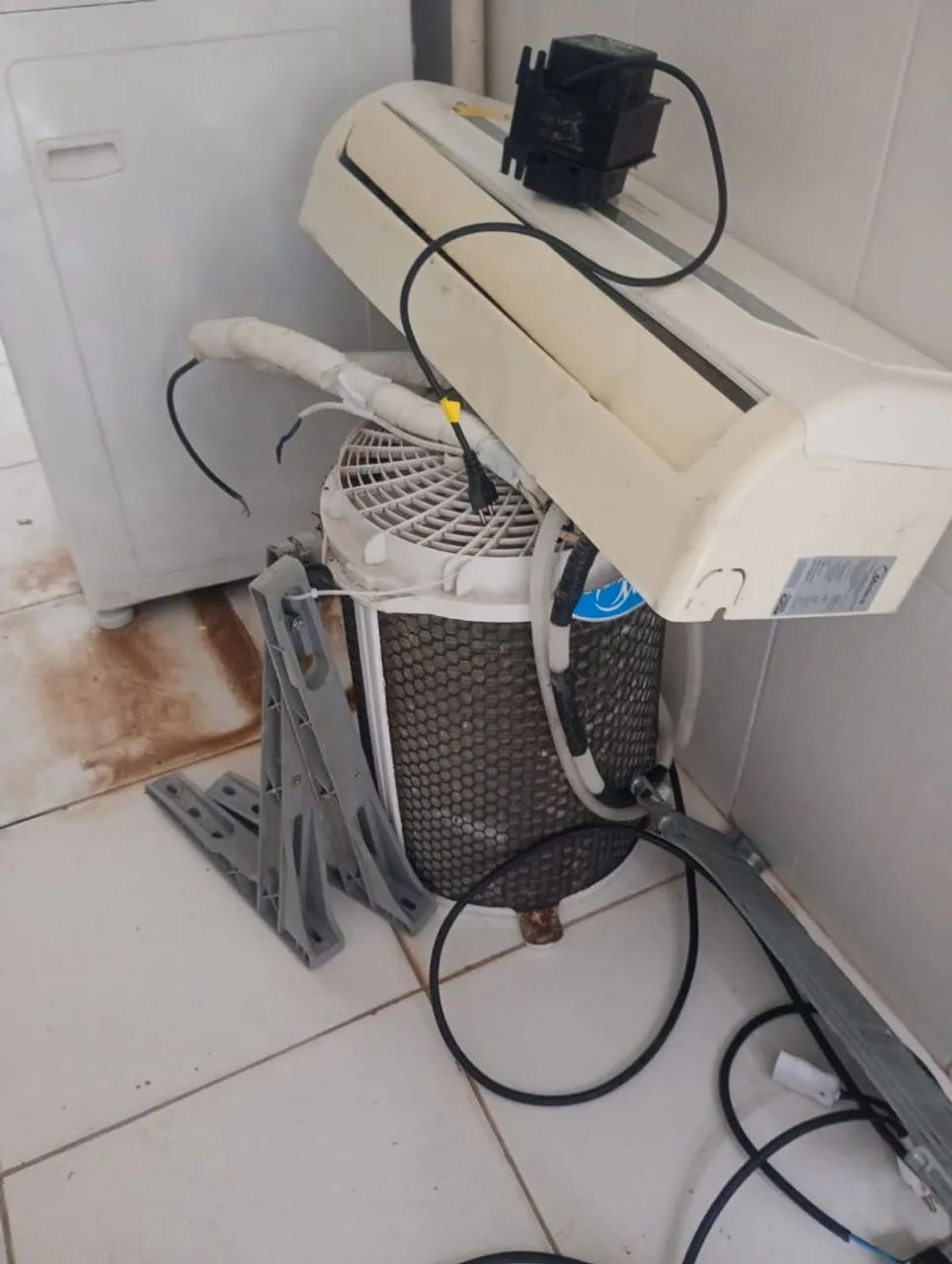 Ar Condicionado 9 mil BTUs 