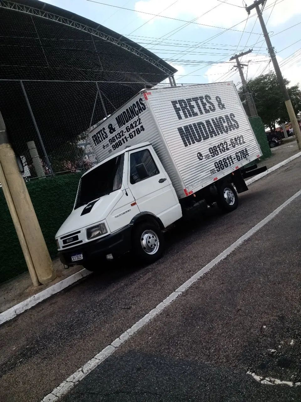 Mudanças/ fretes. Sergio Lamas.
