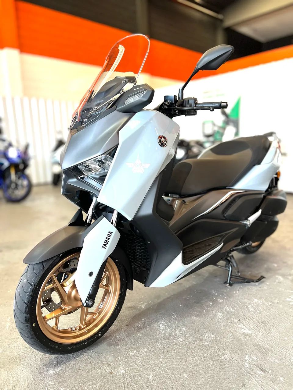 XMax 300 cinza - Foto 2