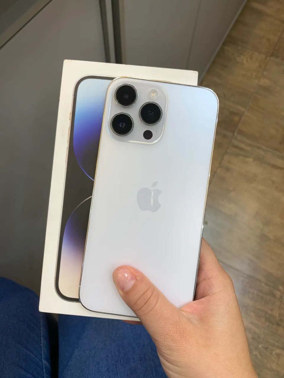 iPhone 14 Pro Max 128GB Branco Com Caixa - Celulares e Smartphones