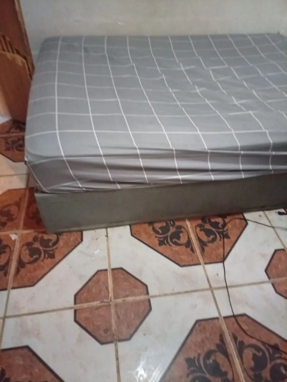 Cama casal em excelente estado  - Foto 2