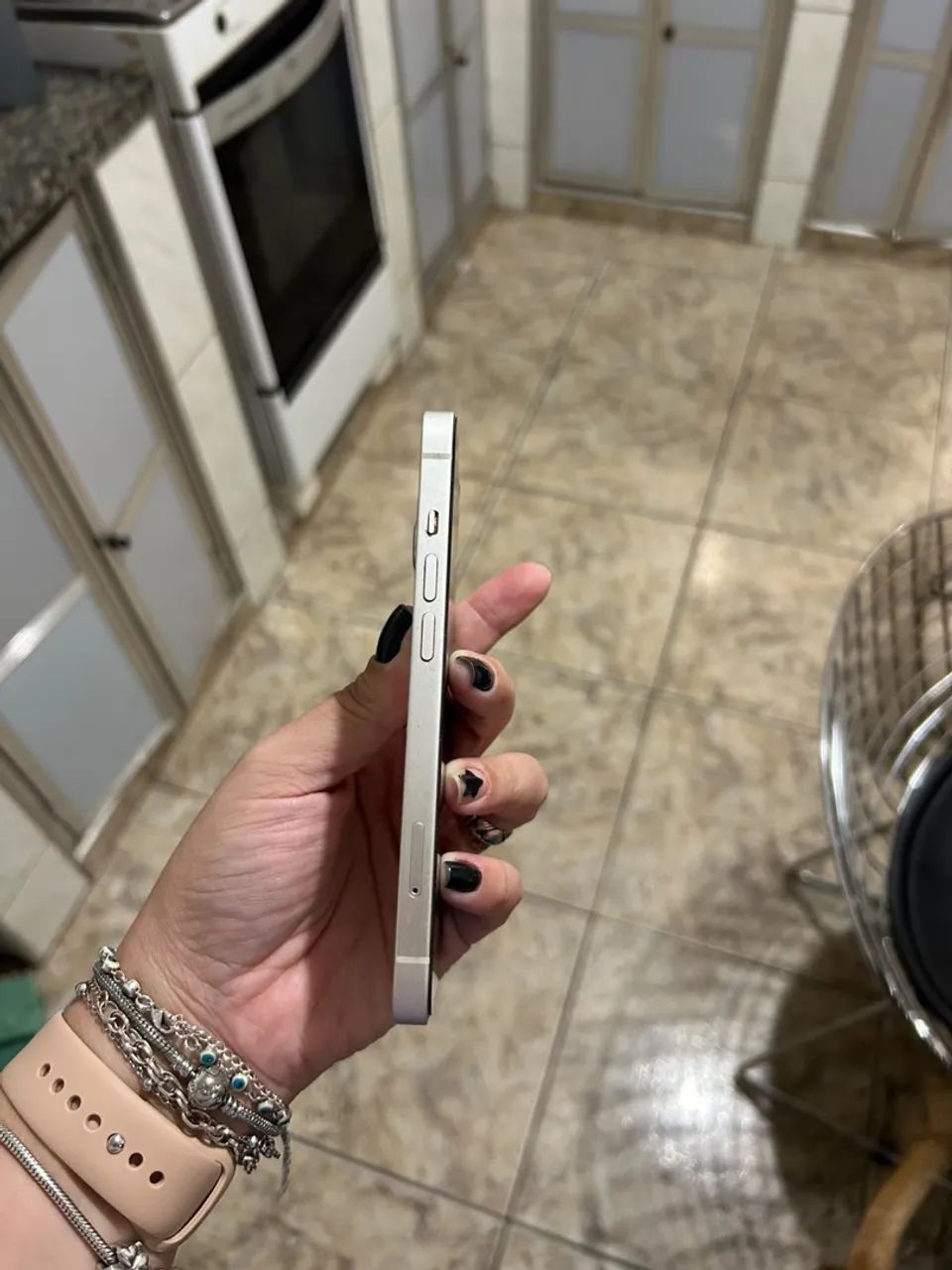 iPhone 14 - 128gb - estelar 