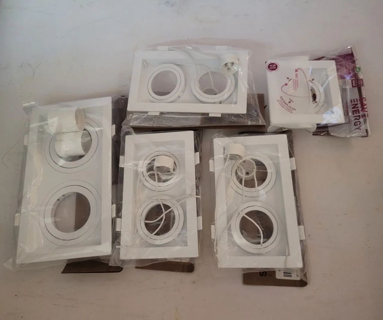 Conjunto Luminárias - Foto 2