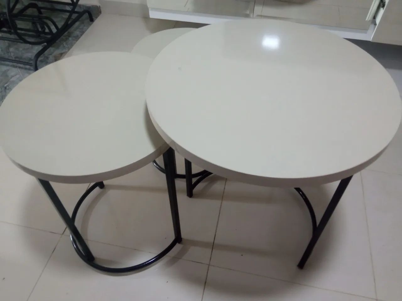 Kit 3 mesas em MDF e Metalon 