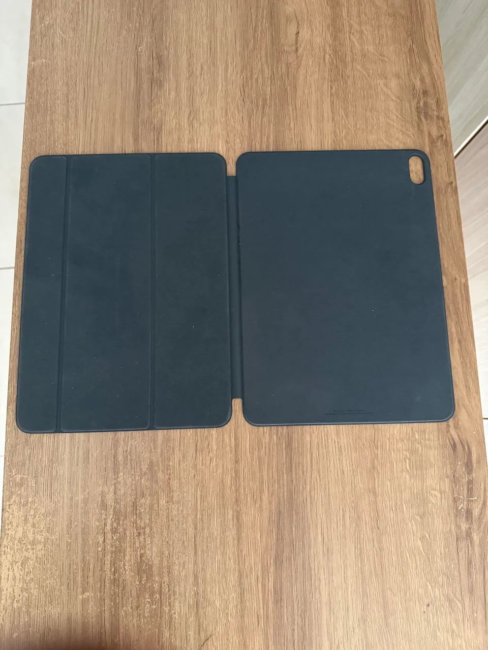 Ipad air M2, 11 pol, 256gb, cinza, com magic keyboard e capa folio  - Foto 3