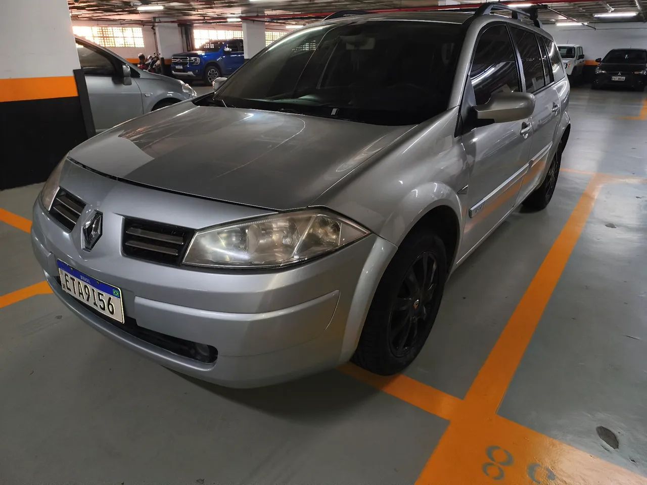 Renault Megane GRAND TOUR DYNAM. HI-FLEX 1.6 16V 2012