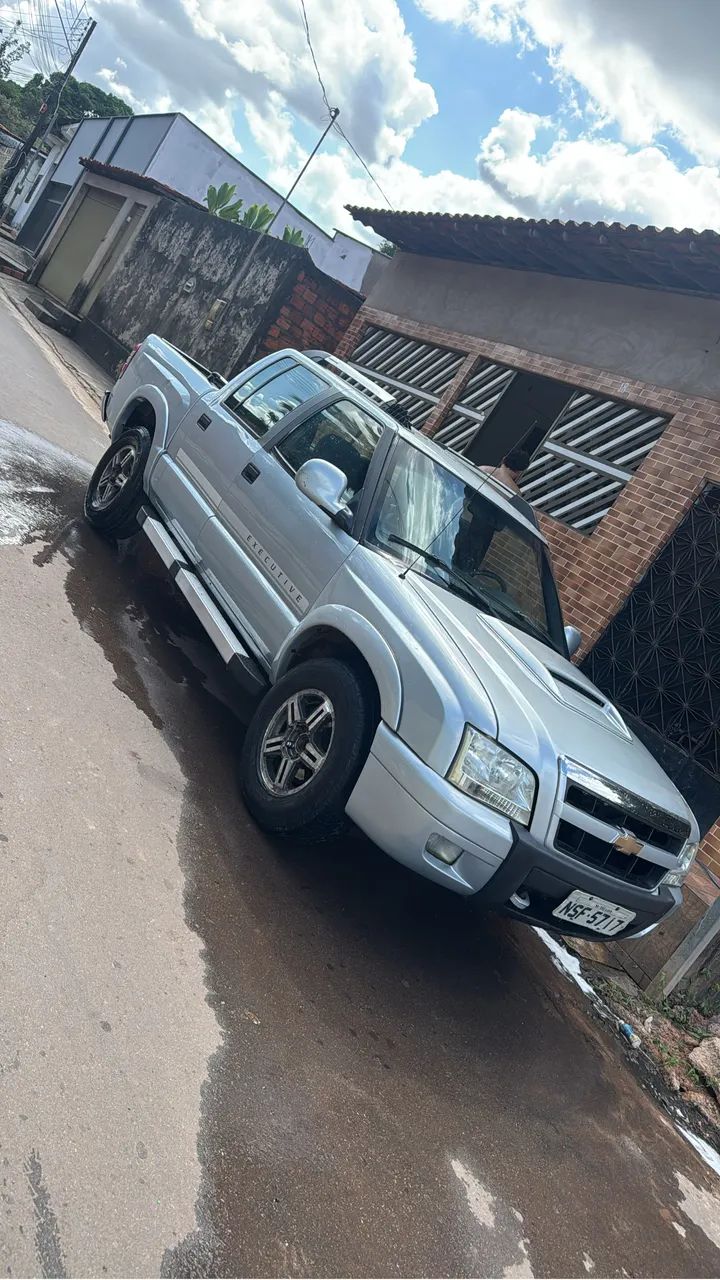 Chevrolet S10 S10 Pick-Up Exec. 2.8 4x4 CD TB Int.Dies 2010