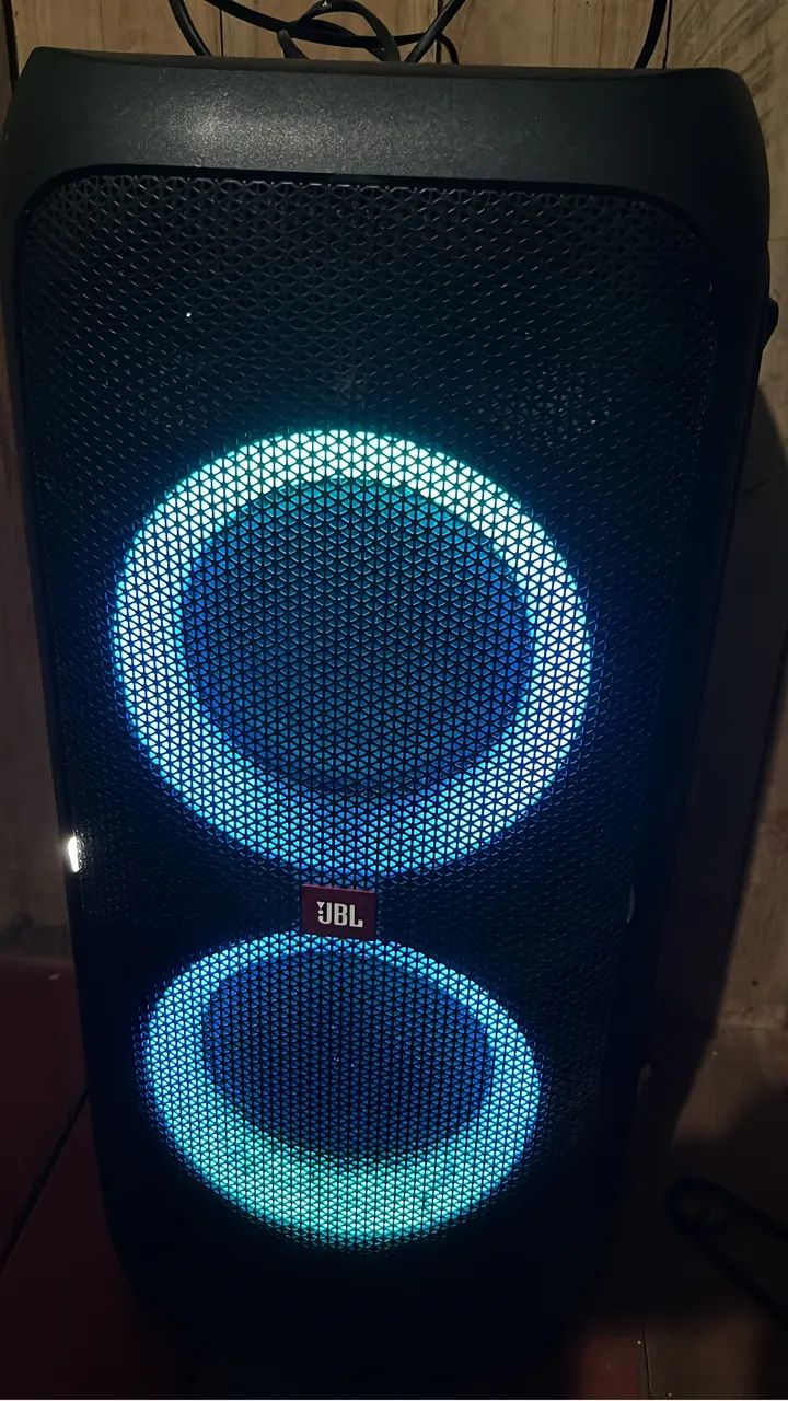 Caixa jbl 310