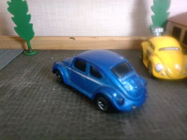 MINIATURA VW 1300 ESCALA 1/64. - Foto 4