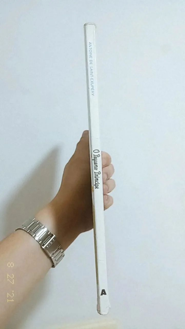 LIVRO Usado O Pequeno Príncipe: Com Aquarelas do Autor - Foto 4