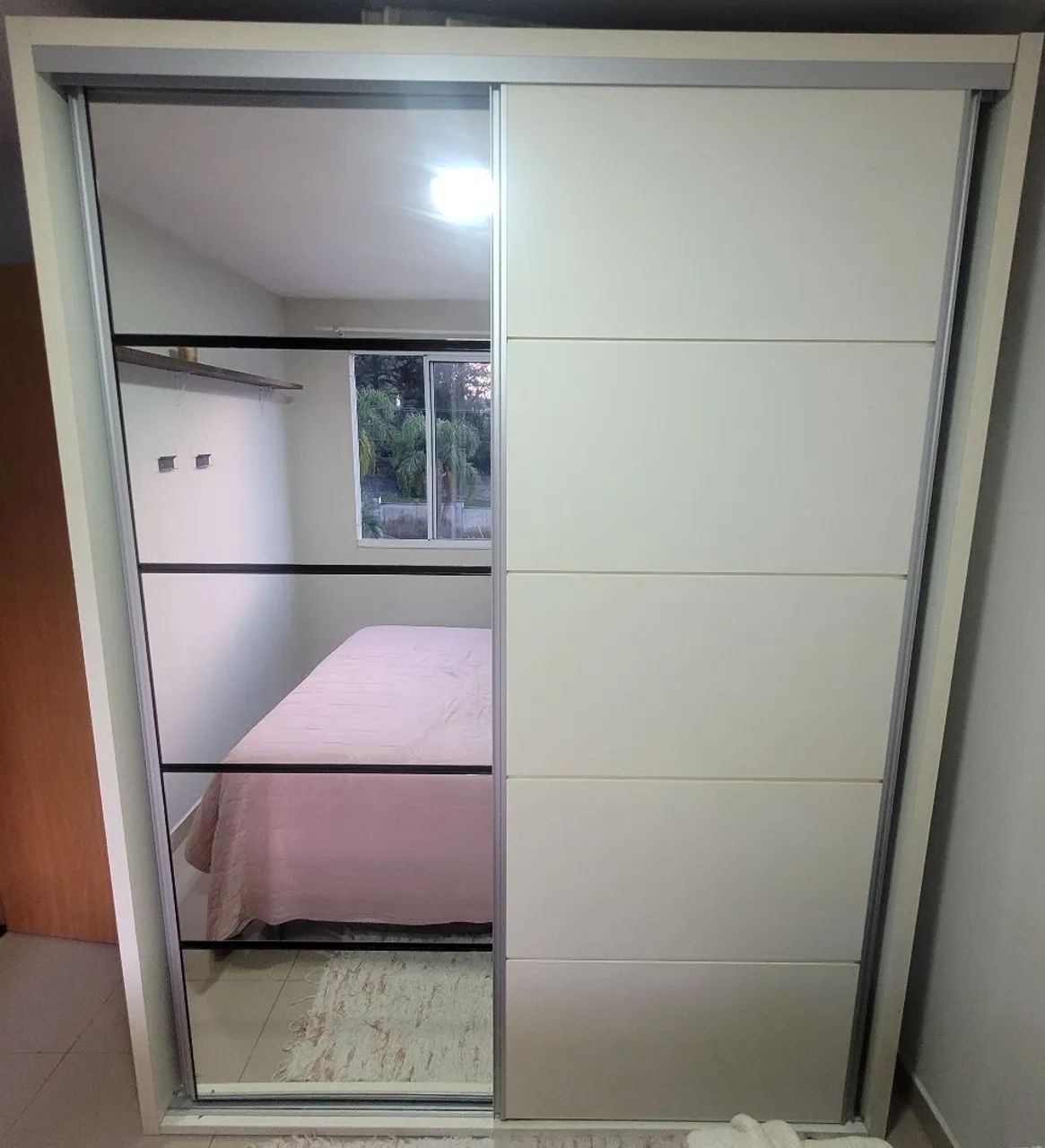 Guarda Roupa Dalla Costa 100% MDF com espelho