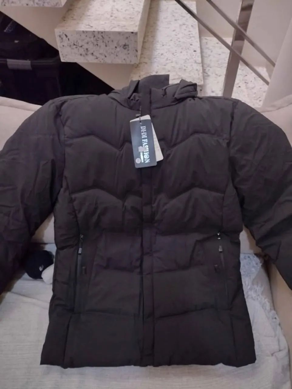 Jaqueta nova de inverno, excelente 200 no pix