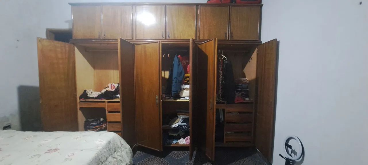 GUARDA-ROUPA DE MADEIRA  - Foto 4
