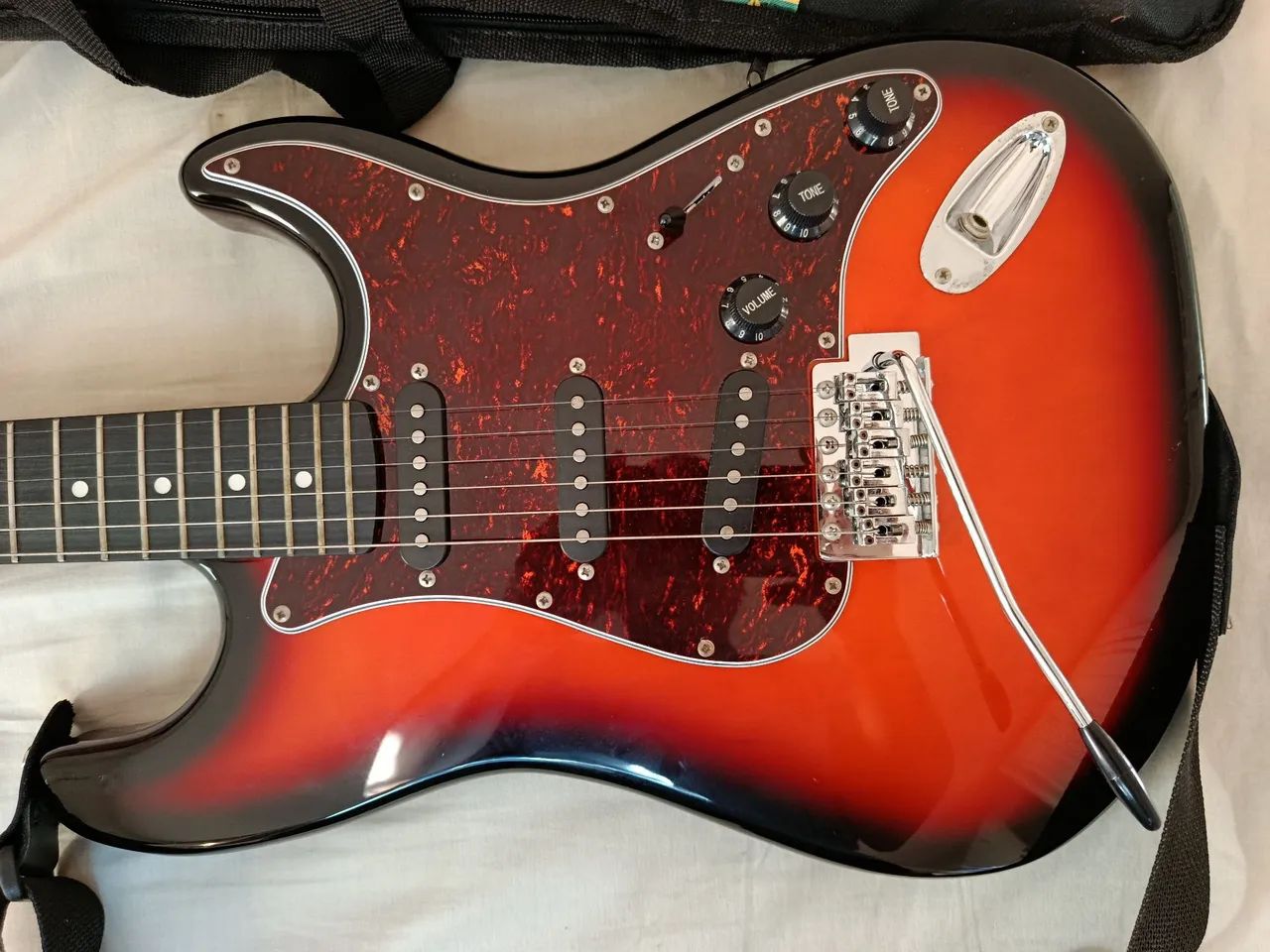 Vendo Guitarra Giannini  - Foto 4