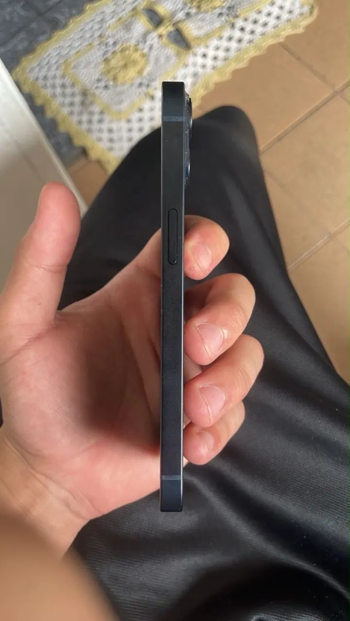iPhone 13 preto  - Foto 3