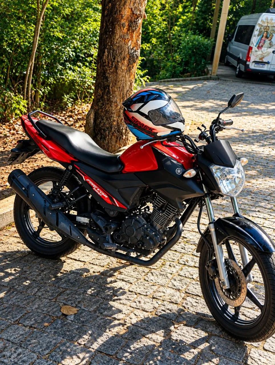 Vendo moto 150