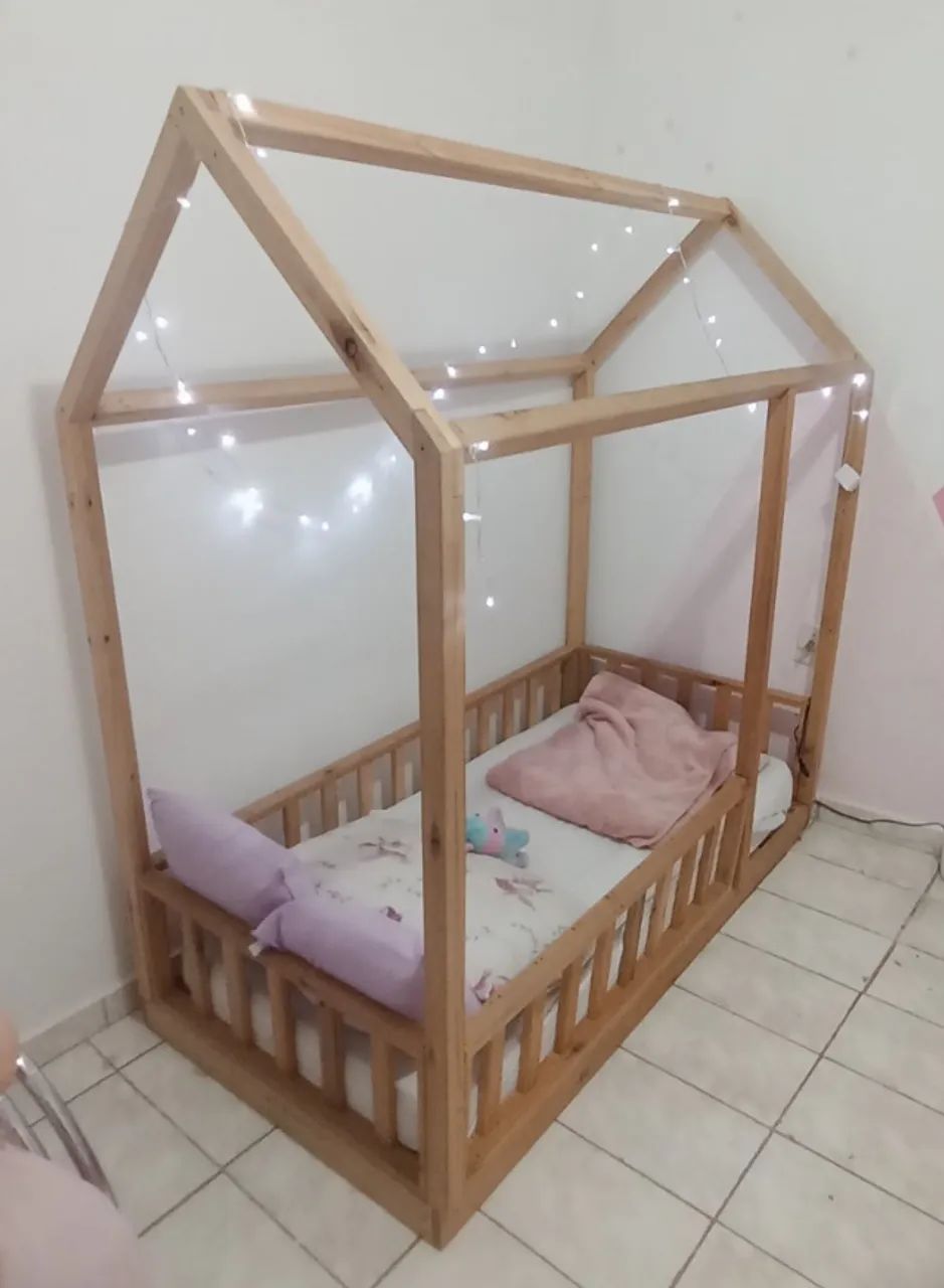 Vende-se cama Montessoriana usada