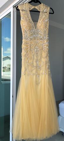 Vestido dourado bordado - Foto 4