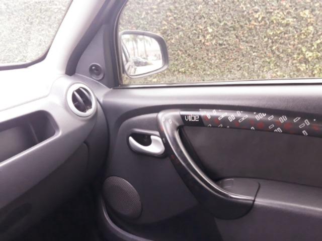 Sandero vibe 1.6 - Foto 4