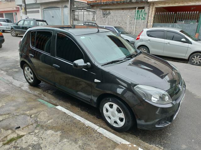 Renault Sandero Expression 1.6 Completo 2014 - Foto 4