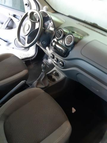 Fiat Palio 1.0 atractive completo - Foto 8