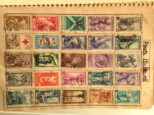 Selos antigos de varios países. - Foto 5